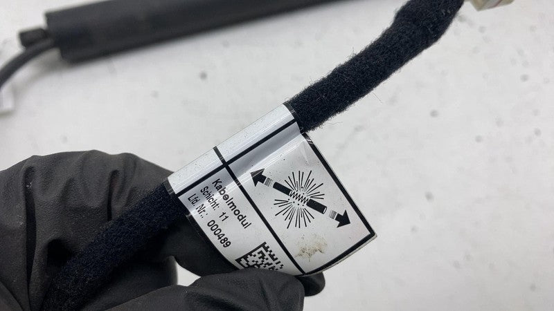 ⭕17-20 Maserati Levante Rear Right Liftgate Power Lift Cylinder Strut