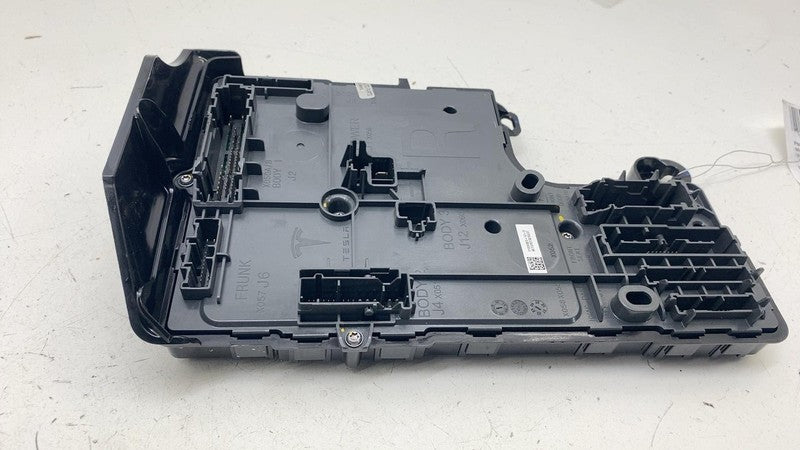 183462910D ⭕24-25 Model 3 Front Right Frunk Low Voltage Body Controller Module 1834629-10-D