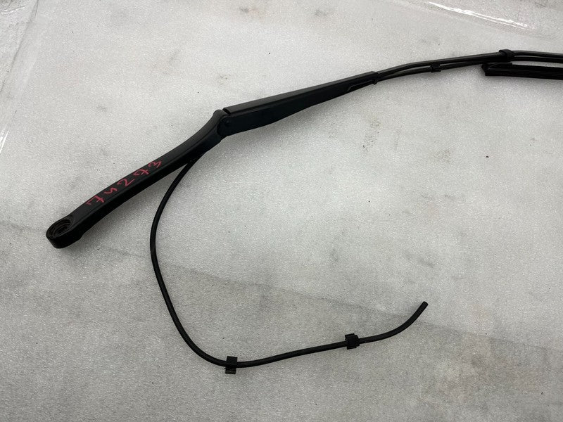 107672900B ⭕ 2017-2022 Tesla Model 3 Front Windshield Wiper Arm & Blade Right 1076729-00-B