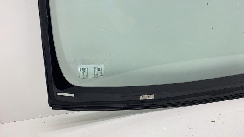 E4 43R-011384 ⭕ 2021 2022 2023 Polestar 2 Front Windshield Wind Screen Glass Assembly
