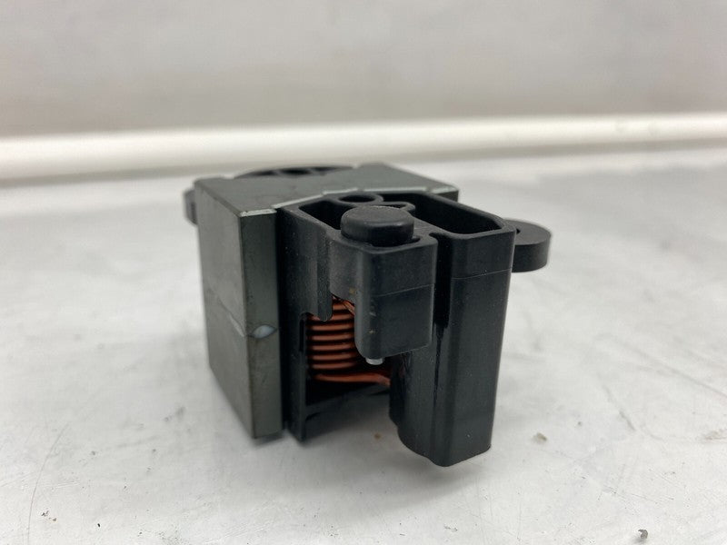 1526573 00 A ⭕ 2020-2025 Tesla Model Y Battery Module Coil Block Fuse Relay Assy 1526573-00-A