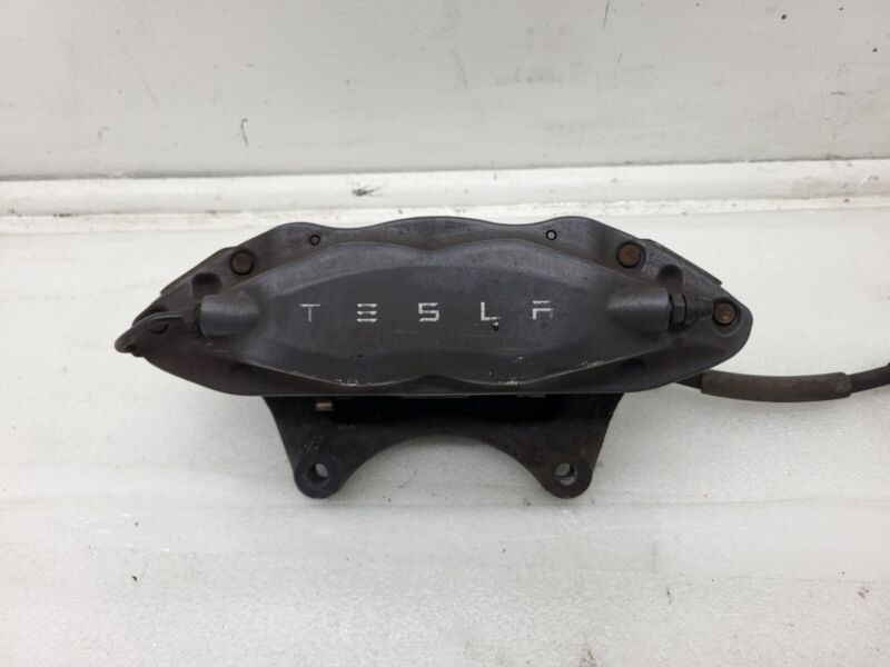 1027622 00 A 2016-2020 Tesla Model X MX Front Passenger Side Caliper w/ Brake Hose Line Right
