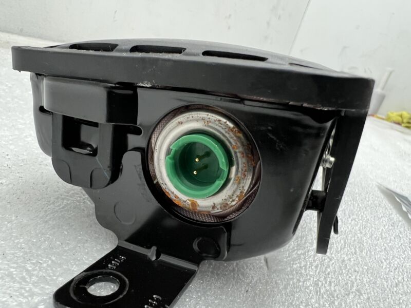 1005260-00-H 2016-2020 Tesla Model S X Front Passenger Side Knee Safety Module Right RH Assy