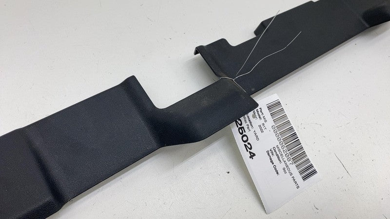 PT00001033 ⭕ 2022-2024 Rivian R1T Rear Driver Side Seat Backrest Trim Cover Left PT00001033