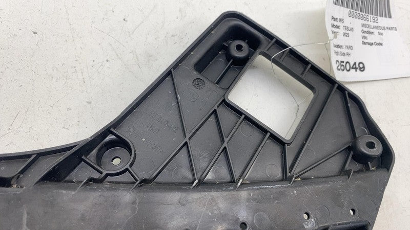 245.461-02 ⭕ 2017-2023 Tesla Model 3 M3 Right Headlight Bumper Support Bracket 245.461-02