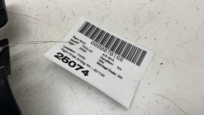 107782600D ⭕ 2017-2023 Tesla Model 3 Right Lower Knee Safety Airbag Module RH 1077826-00-D