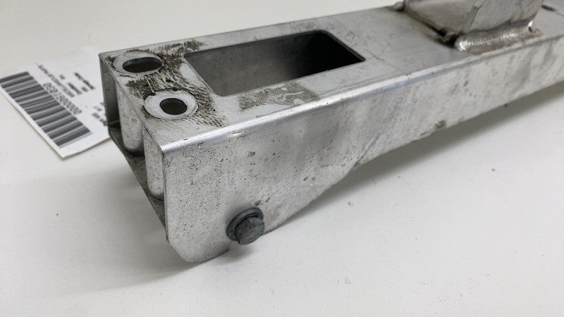 PT00012090 ⭕ 22-24 R1T R1S Front Windshield Cowl Panel Crossmember Brace Bracket PT00012090