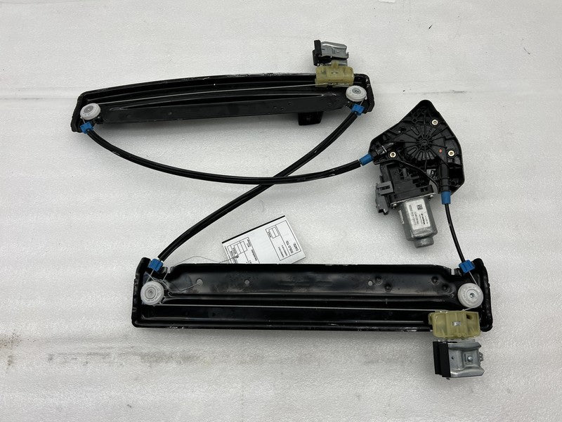 P11-C57030-04 ⭕2022-2024 Lucid Air Front Left Driver Side Window Regulator Motor P11-C57030-04