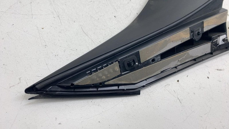 ⭕ 2025 Volkswagen ID.4 Rear Driver Side Trunk Tailgate Spoiler Trim Mo