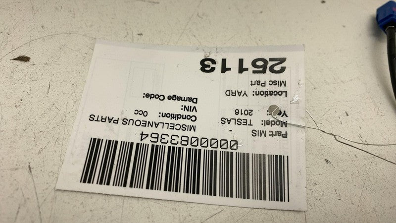 ⭕ 2012-2020 Tesla Model S Liftgate Applique Bracket w/ Reverse Camera Assembly