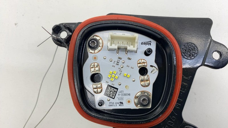 ⭕ 2024-2025 Tesla Model 3 Driver Left Side Headlight Headlamp Control