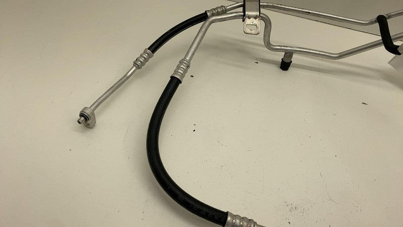 PT00001686J ⭕2022-2024 R1S R1T Air Conditioning Suction Hose A/C Pipe Line Tube PT00001686-J