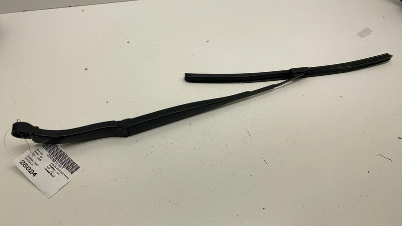 ⭕ 2022-2024 Rivian R1T R1S Front Driver Side Windshield Wiper Arm & Bl