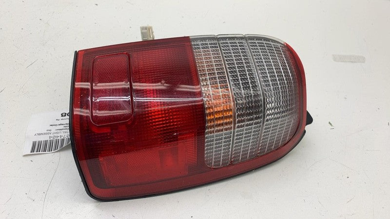 ⭕ 1996-2000 Toyota 4Runner Rear Passenger Side Taillight Tail Lamp Rig