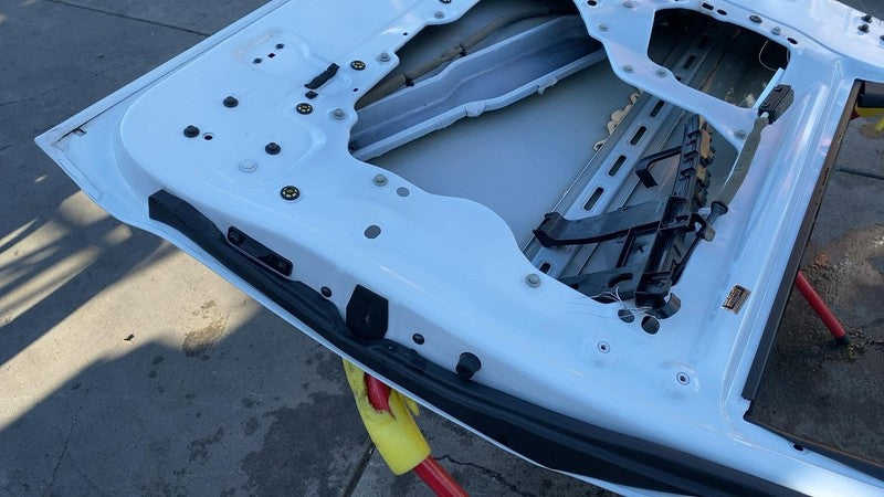 ⭕ 2017-2024 Chrysler Pacifica Rear Driver Sliding Door Shell Panel Left LH White