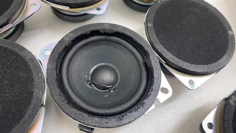 ⭕ 2017-2025 Chrysler Pacifica Front & Rear Left & Right Door Speaker 0