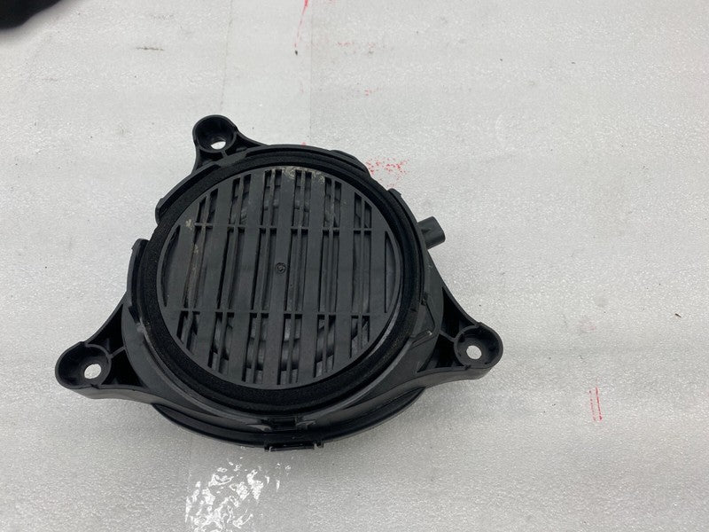 1299965 00 A 12-23 Model 3 S X Y Pedestrian Warning Speaker External Loudspeaker 1299965-00-A