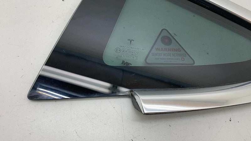 43R-004529 ⭕ 2017-2020 Tesla Model 3 Rear Driver Side Corner Window Quarter Glass Left LH