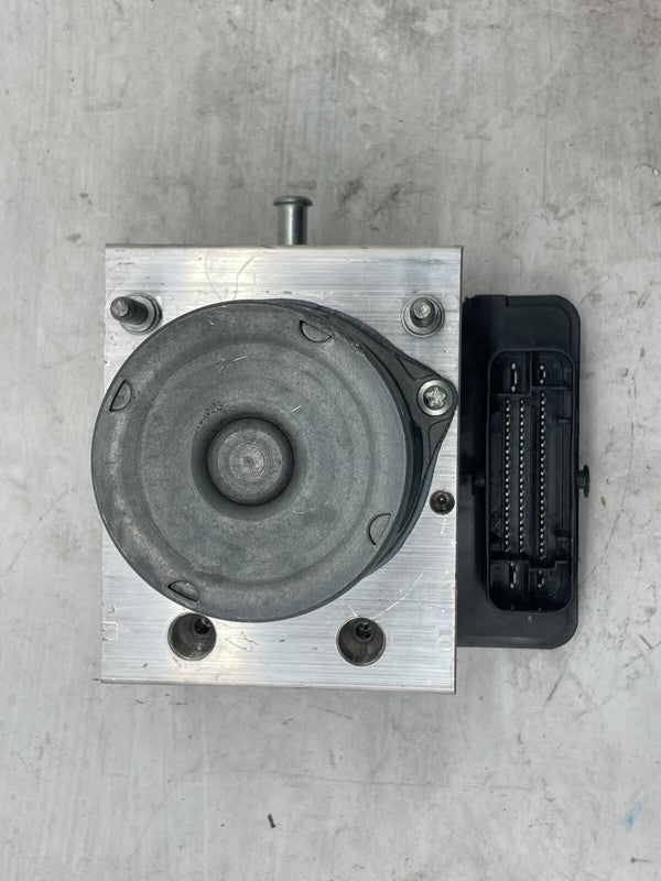 1044745 00 B ⭕ 2017-2023 Tesla Model 3 M3 Antilock Brake System ABS Pump Module 1044745-00-B