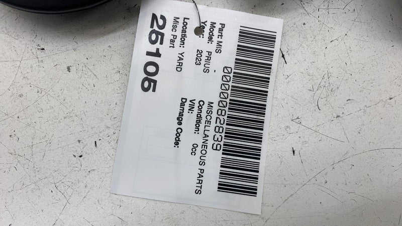 ⭕ 2023 2024 2025 Toyota Prius Fuel Tank Gas Cap Door Lid Cover Silver - 1L0 OEM