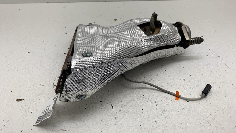 ⭕ 2023-2024 Toyota Prius 2.0L Exhaust Manifold w/ Heat Shield Assembly