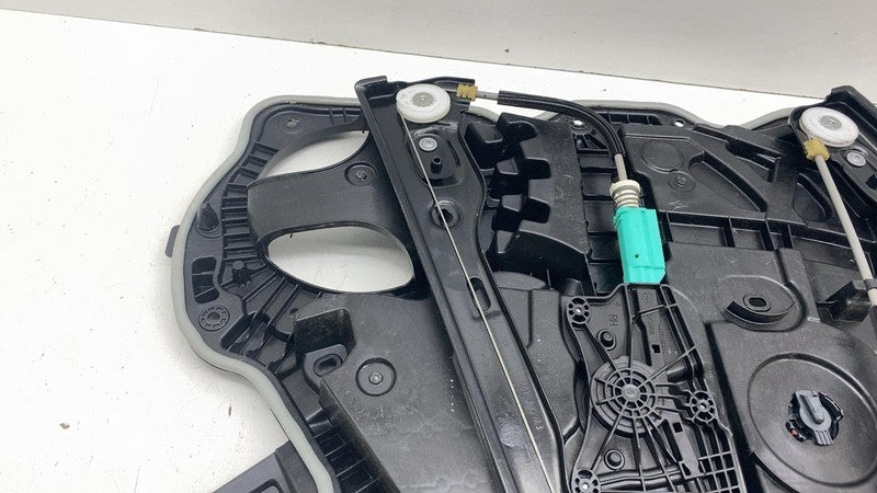 ⭕20-24 Model Y Front Right Door Window Regulator & Motor w/ Carrier 14