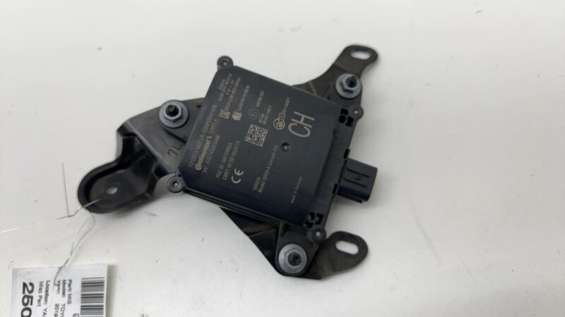 88162F4011 ⭕18-20 Toyota C-HR Rear Left Blind Spot Monitor Radar Sensor Module 88162-F4011