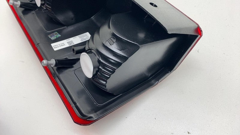 CS244 U000R 2007-2011 Dodge Nitro Rear Passenger Side Taillight Tail Lamp Right CS244-U000R