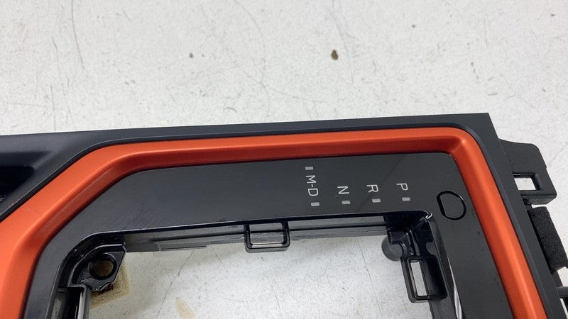 92121 SJ890 2019-2021 Subaru Forester Front Center Console w/ Cup Holder & Switch Cover Assy