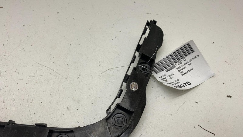 ⭕ 17-23 Model 3 Rear Left Bumper Support Retainer Wing Bracket LH 1083