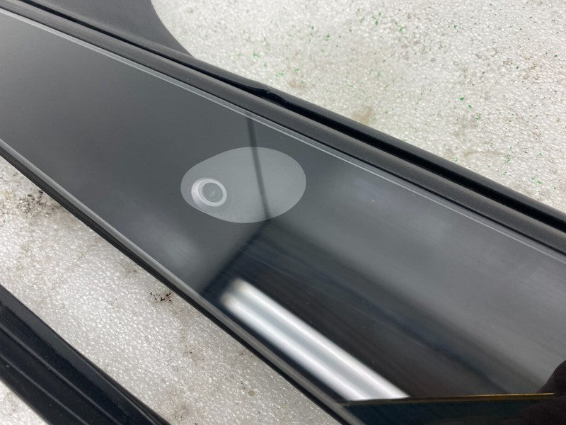 1092312 00 C ⭕ 2016-2020 Tesla Model X Right B-Pillar Applique Trim Molding w/ Camera & Seal