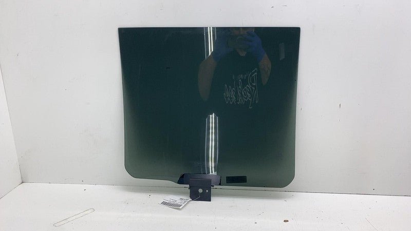 ⭕ 2018-2021 Lincoln Navigator Rear Driver Side Door Panel Window Glass