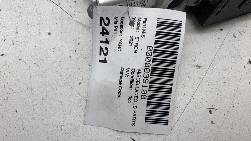 4M0 816 682 E ⭕ 19-23 Audi E-Tron Quattro Airconditioning Expansion Valve Connector 4M0816682E