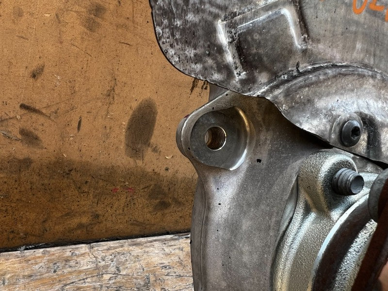 104431600E 17-23 Model 3 Front Right RWD Spindle Knuckle w/ Wheel Hub & Shield 1044316-00-E