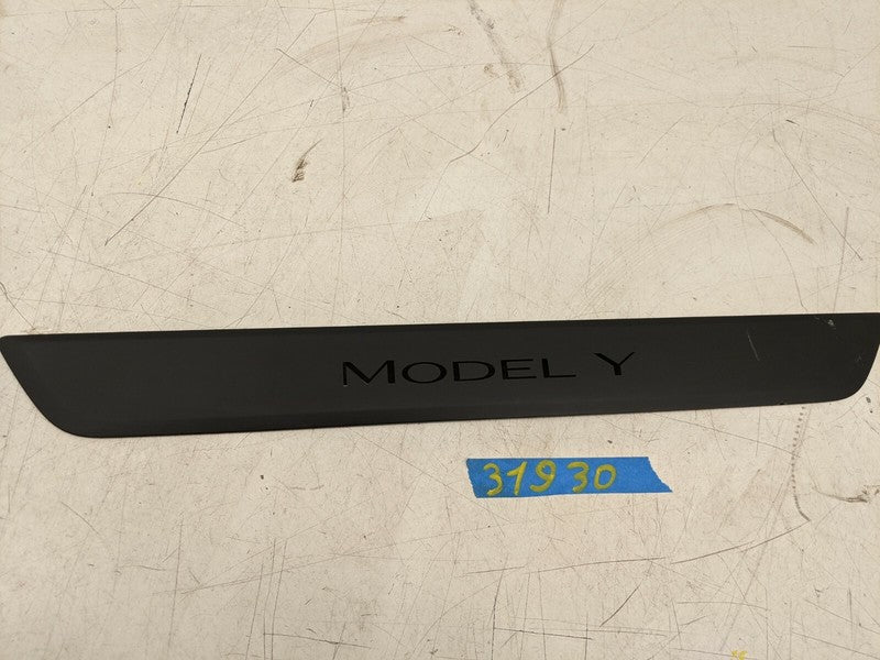 1494301 00 A ⭕ 20-23 Tesla Model Y Front Right Door Sill Scuff Plate Cover Trim 1494301-00-A
