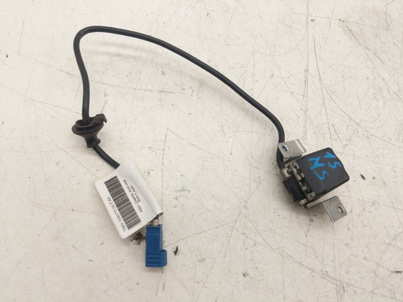 1006773 00 F 2012-2020 Tesla Model S MS Rear View Back Up Reverse Camera and Wiring Harness