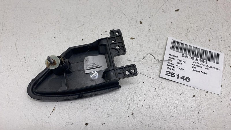 ⭕ 21-25 Tesla Model X Rear Right Taillight Tail Lamp Reflector OEM 102