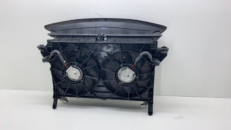 158820900B 2021-2024 Tesla Model S Cooling Radiator & Air Duct Intake Grille Deflector Assy