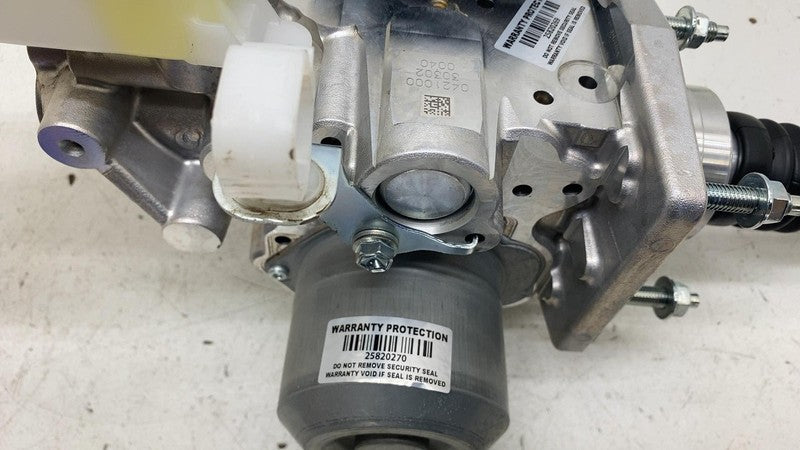 ⭕ 2023-2024 Toyota Prius Power Brake Booster w/ Reservoir Tank Assy 47