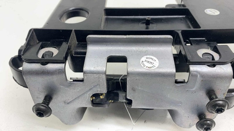 ⭕ 2017-2025 Chrysler Pacifica Rear Left Side Door Latch Lock Actuator