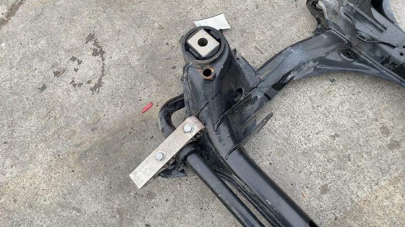 7L0407747A 2011-2018 Porsche Cayenne Front Subframe Crossmember Cradle w/ Stabilizer Bar