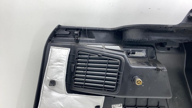 DM51R46808AJW 2013-2018 Ford C-Max Rear Passenger Side Inner Quarter Panel Trim Cover Right RH