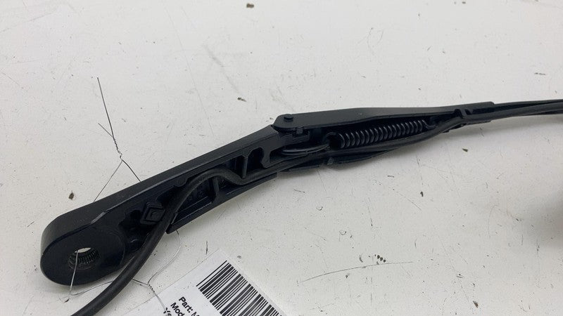 ⭕ 2020-2023 Tesla Model Y Front Driver Side Windshield Wiper Arm & Bla