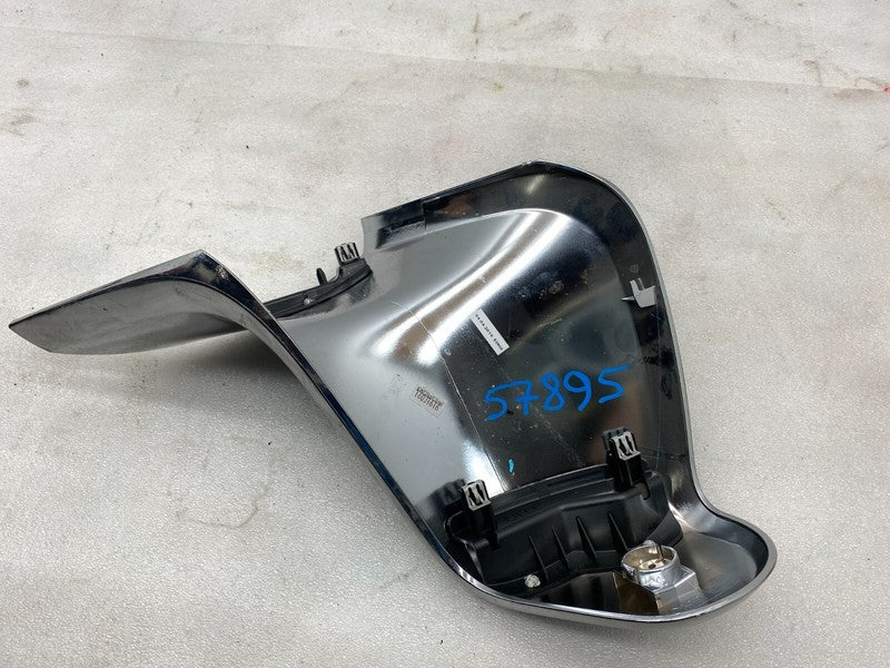 1062962 00 A ⭕16-23 Model X Rear Left 2nd Row Seat Outer Monopost Outboard Cover 1062962-00-A