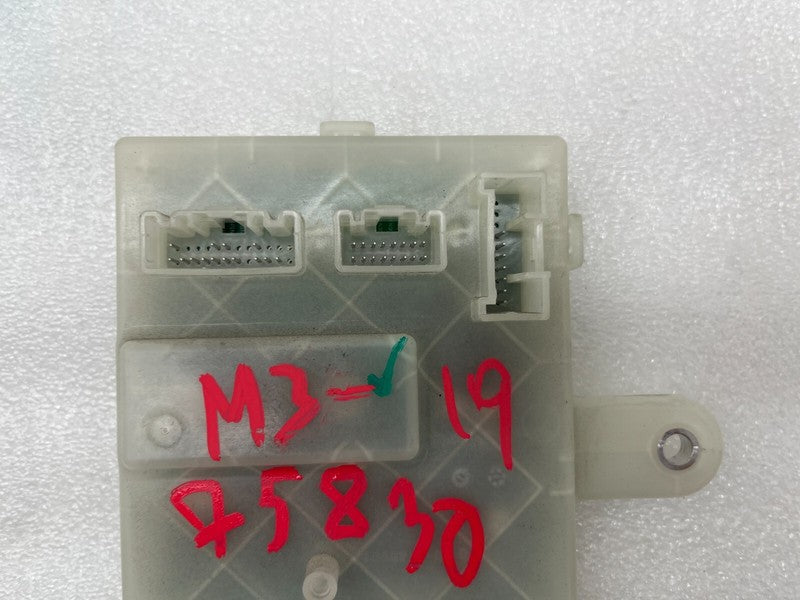 109275598D 17-20 Tesla Model 3 GEN 3 Charge Port Controller ECU Control Module 1092755-98-D