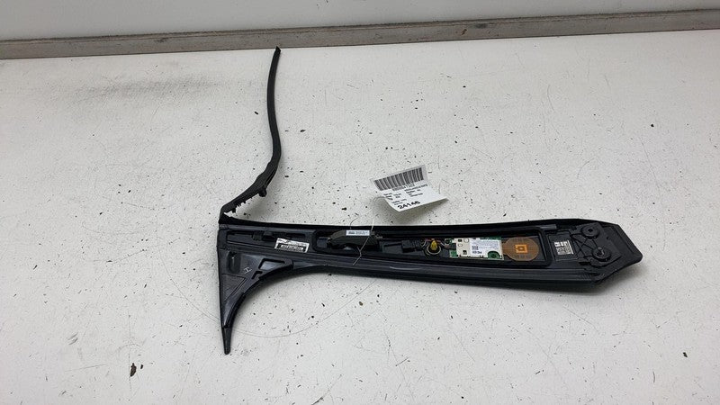 106910400D ⭕ 21-23 Tesla Model X Right B-Pillar Applique Trim Molding & Seal 1614250-00-E