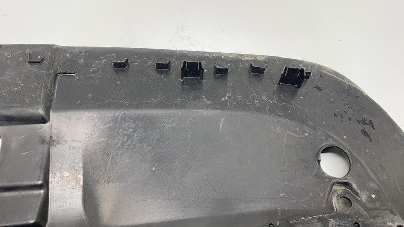 7P5 805 806 B 2011 2012 2013 2014 Porsche Cayenne Engine Bay Cover Panel Center Side Hood Lock