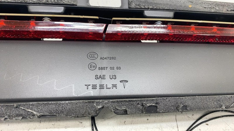 ⭕ 12-24 Model S Rear Center High Mounted Stop Light Third 3rd Brake 60