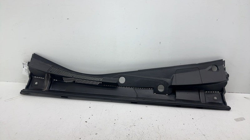 ⭕ 2023-2025 Toyota Prius Front Windshield Wiper Cowl Vent Trim Panel 5