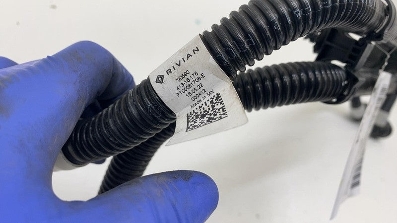 PT00061708-E ⭕ 22-24 Rivian R1T R1S Front Drive Unit Motor Water Coolant Hose PT00061708-E